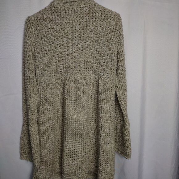 Hooked up by Iot cardigan - Picture 2 of 7